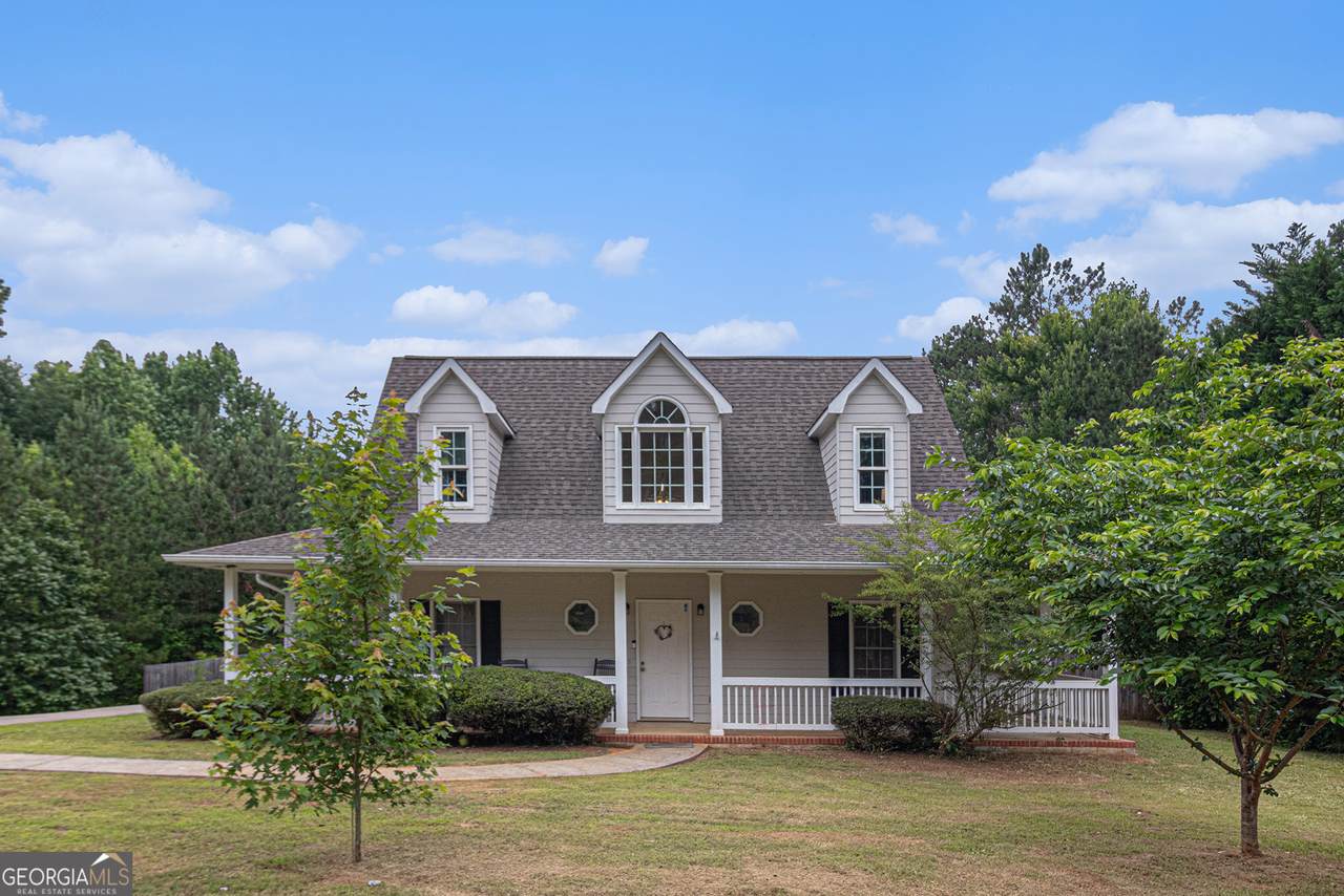 385 Eagles Nest Circle - Photo 1