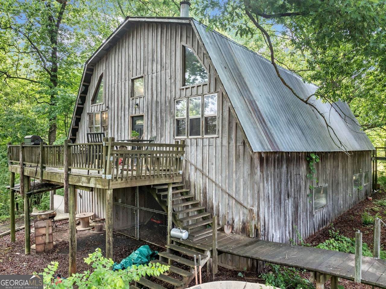 811 Ammons Drive - Photo 1