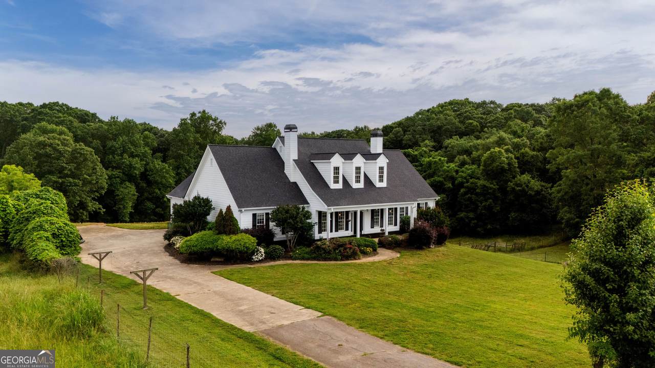 7429 Highway 53 - Photo 1