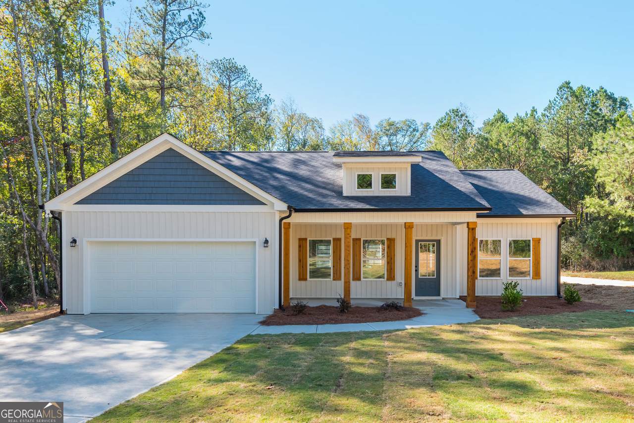 262 Stephens Road - Photo 1