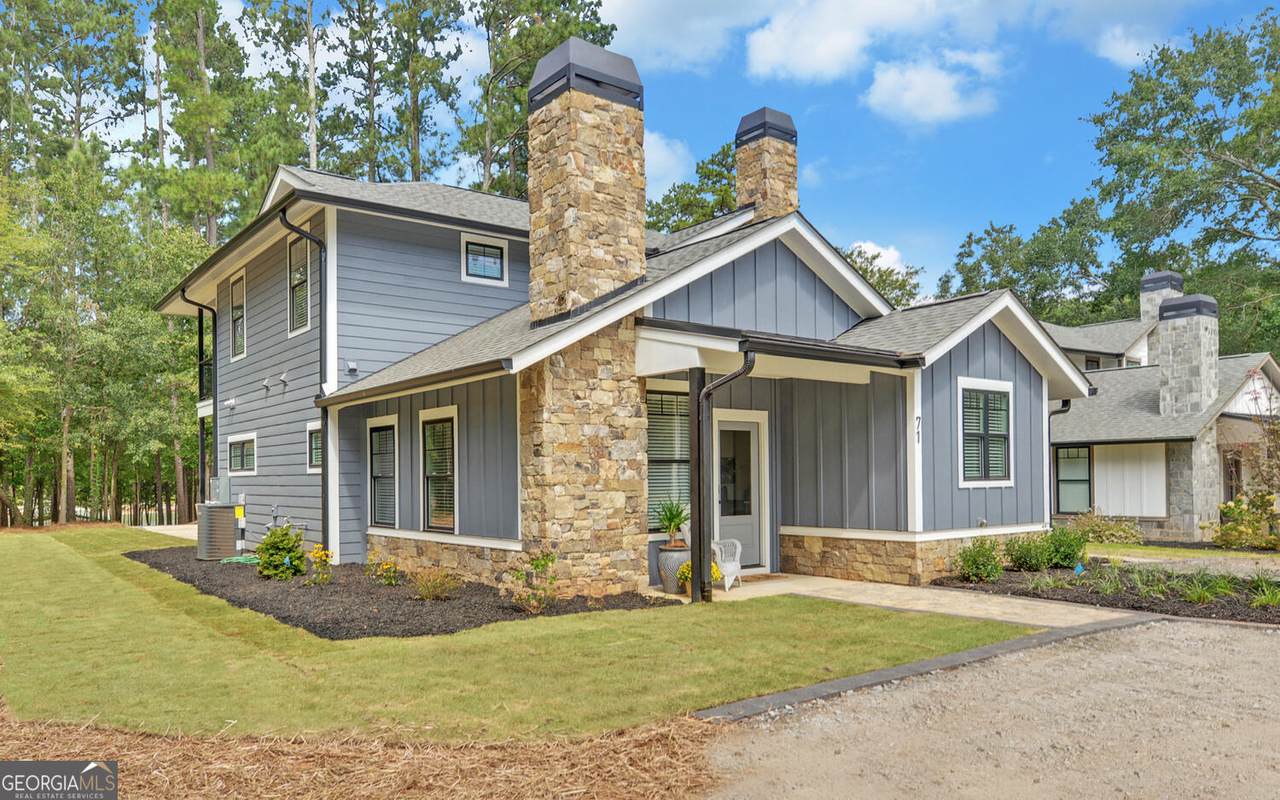 71 Woodlake Crt - Photo 1