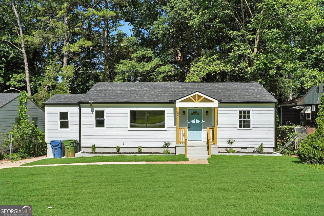 1227 Kenilworth Drive - Photo 1