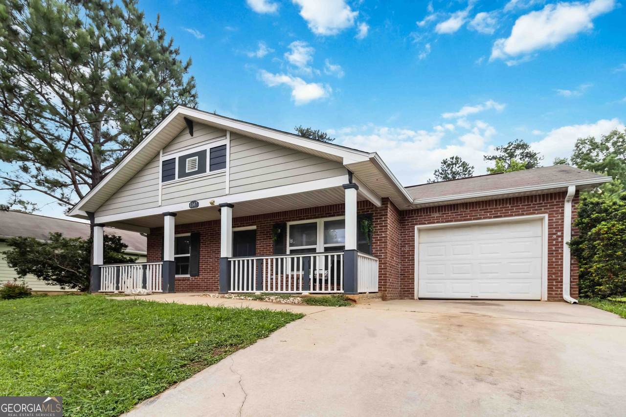 1147 Dunivin Drive - Photo 1
