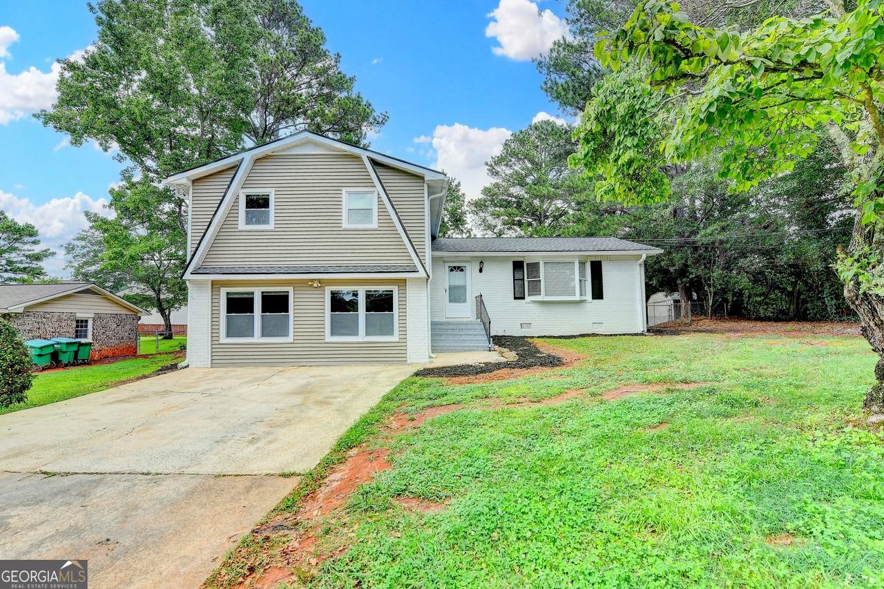 1094 Amber Ridge - Photo 1