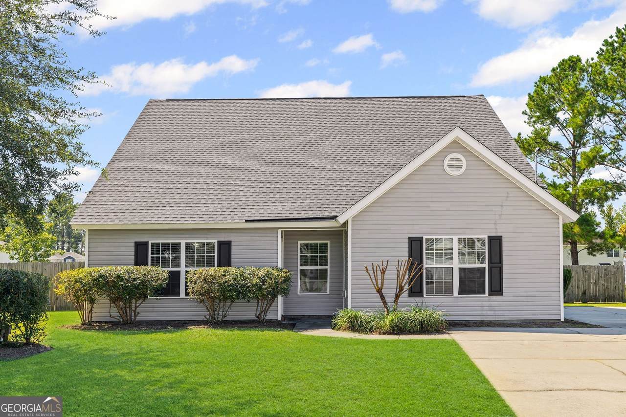 35 Oscar Court - Photo 1