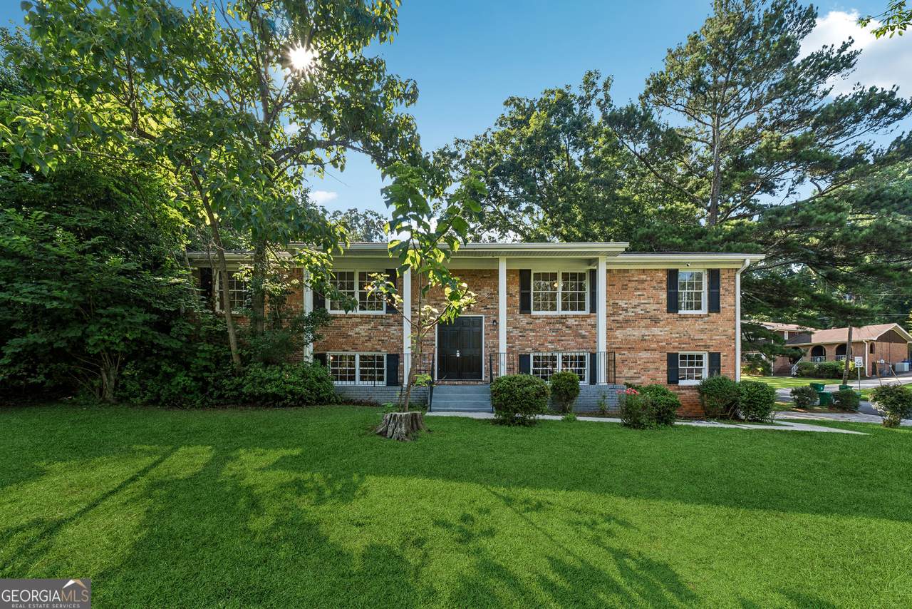 3034 Donavan Way - Photo 1