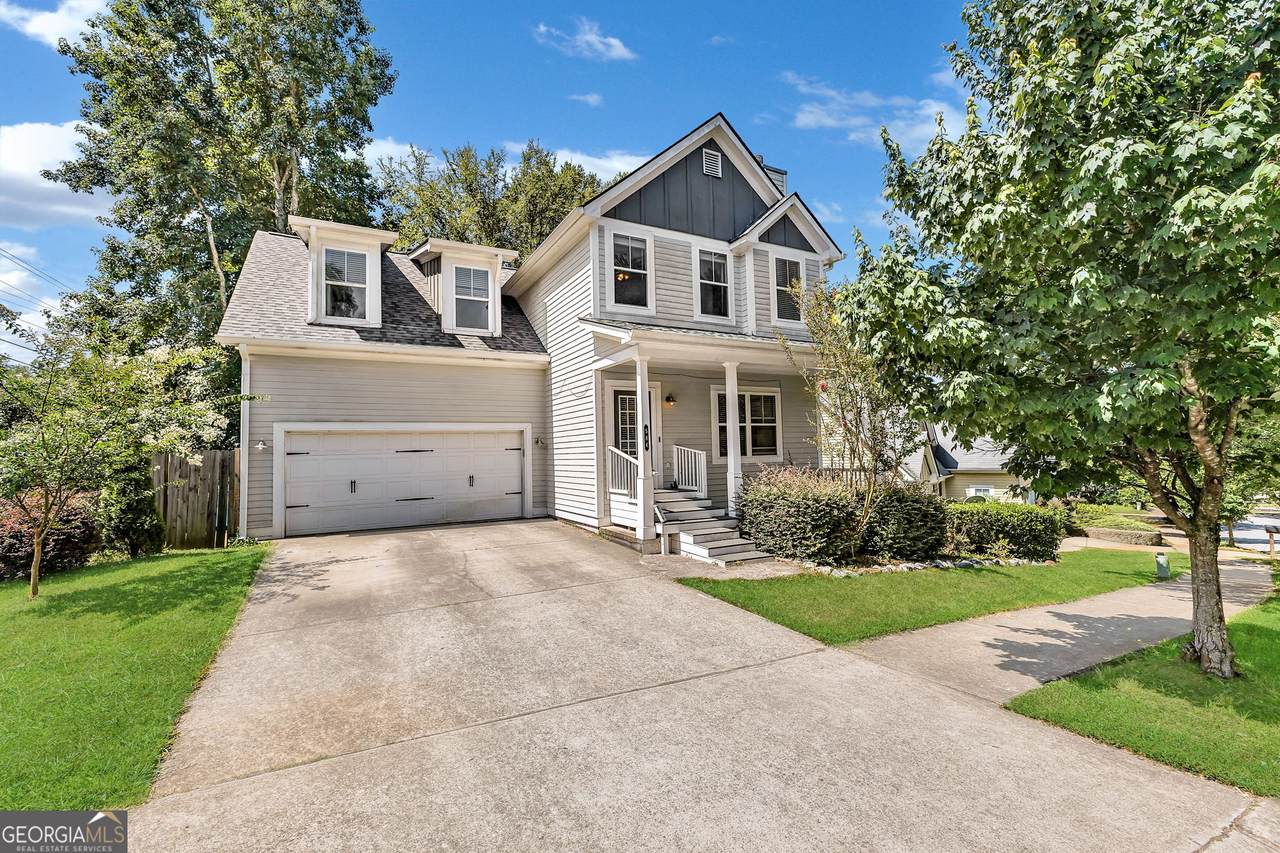 584 Edgewood Drive - Photo 1