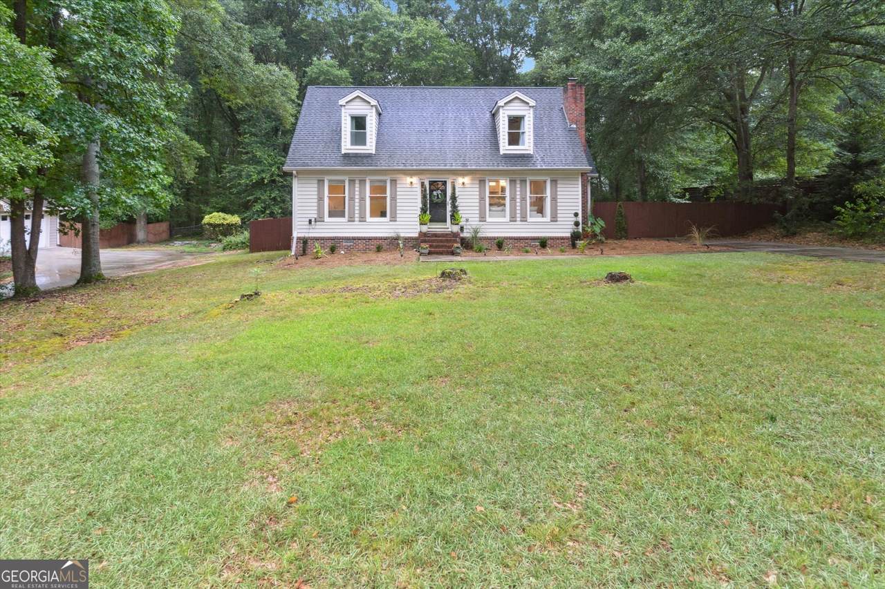 237 Lavern Court - Photo 1