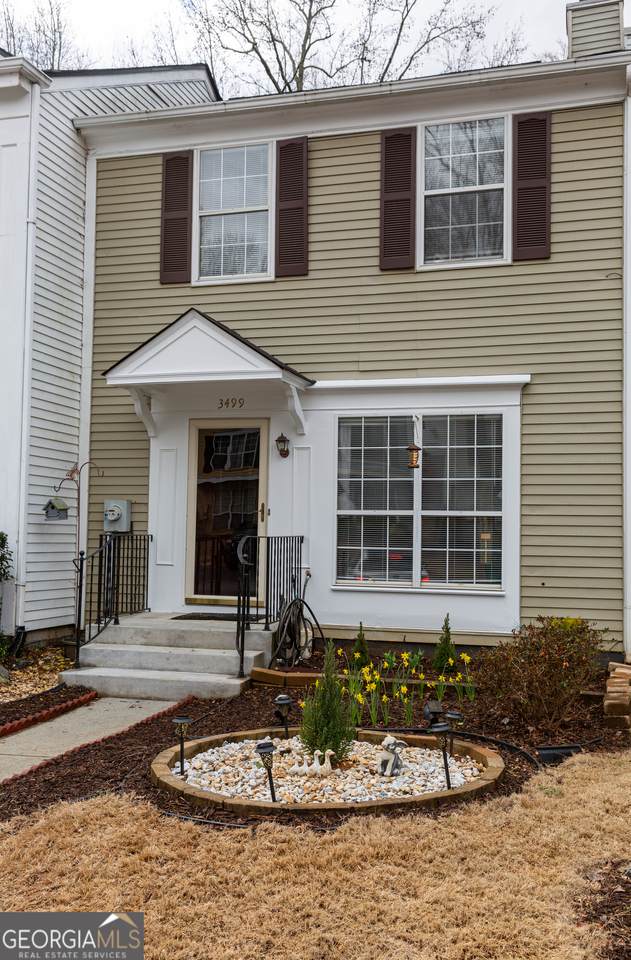 3499 Mount Vernon Circle - Photo 1