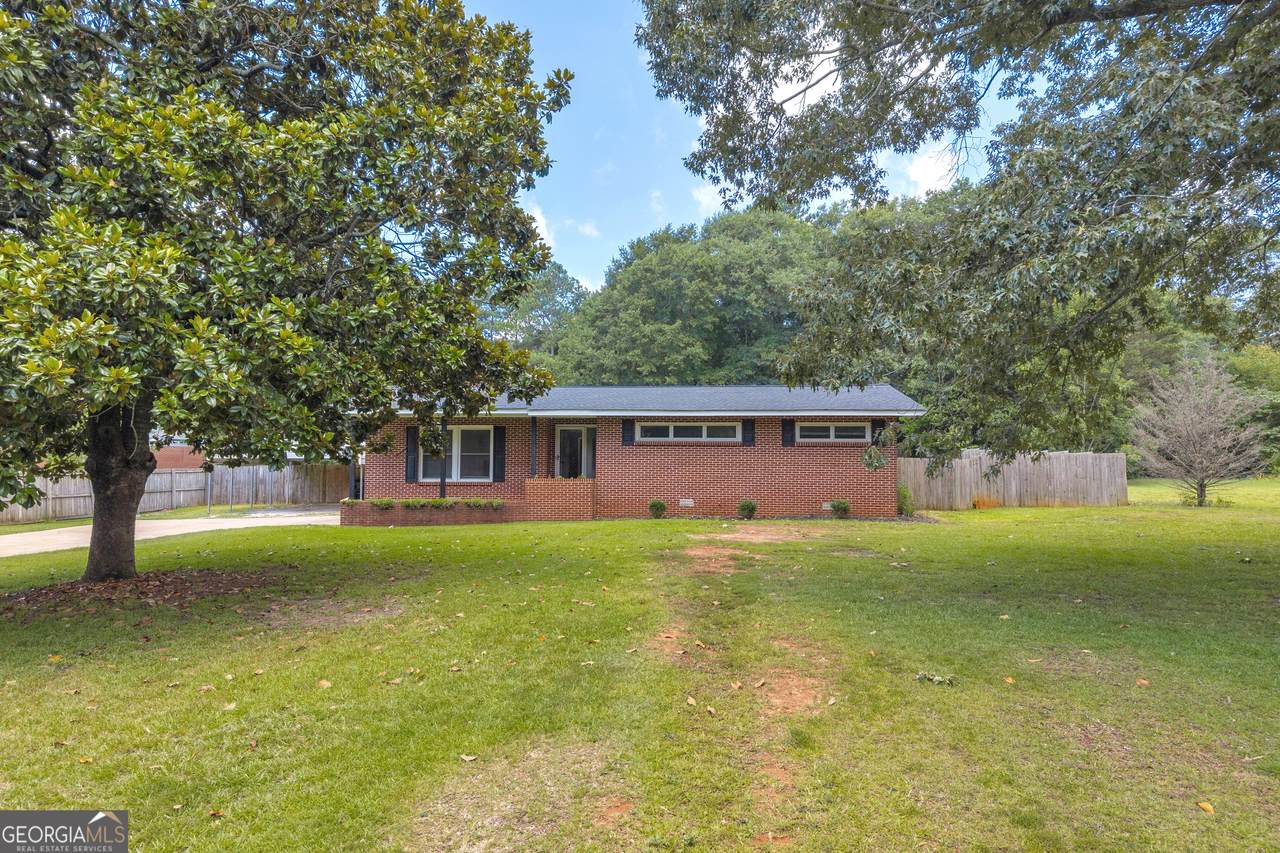 72 Cade Street - Photo 1