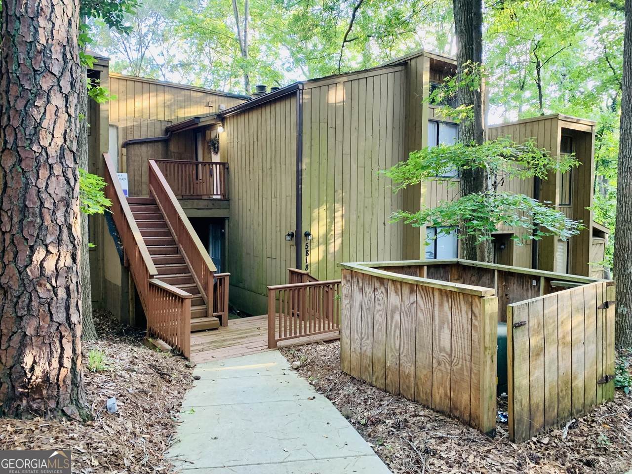 5820 Par Four Court - Photo 1