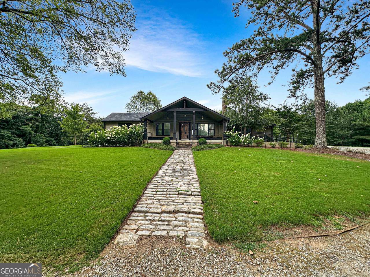 8400 Atlanta Newnan Road - Photo 1