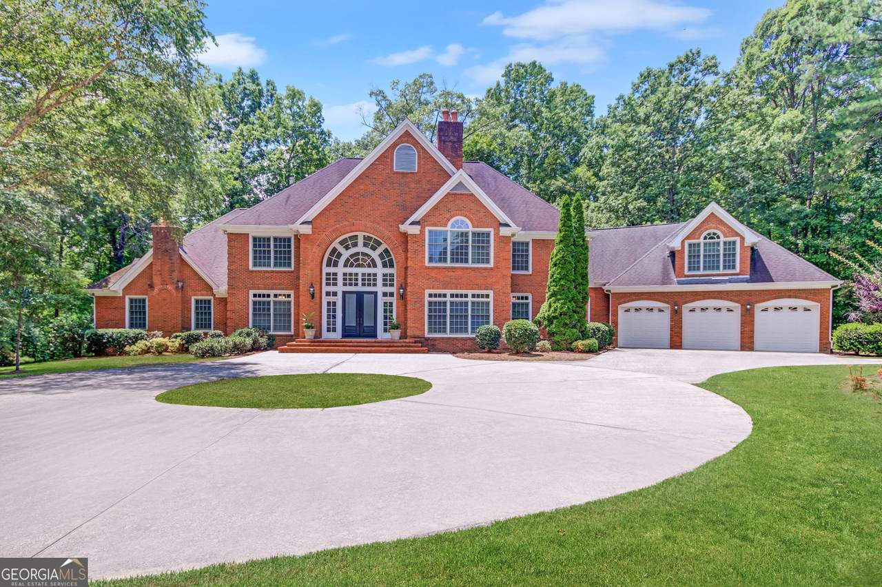 1345 Chandler Road - Photo 1