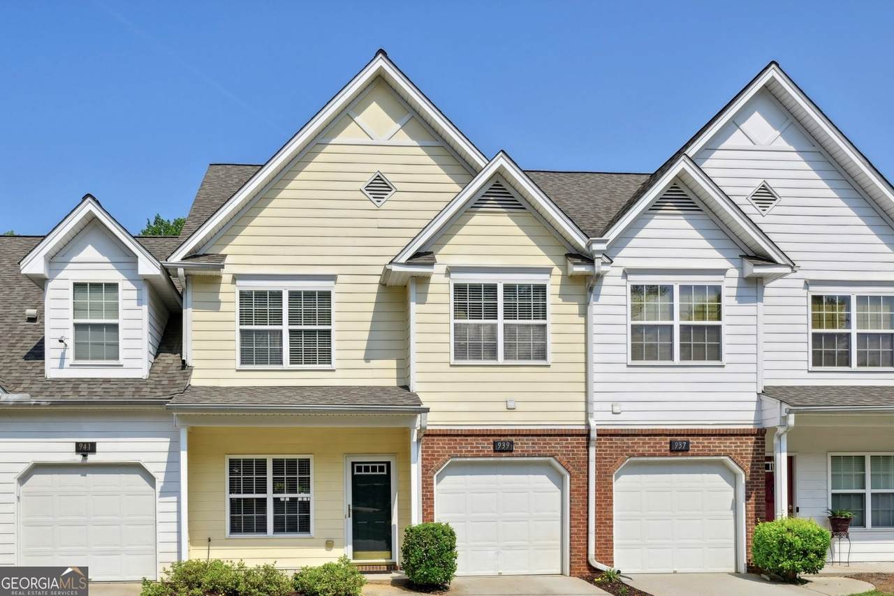 939 Pike Forest Drive - Photo 1