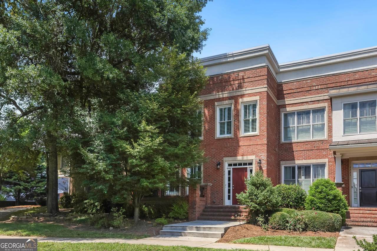 2723 Davis Oaks Place - Photo 1