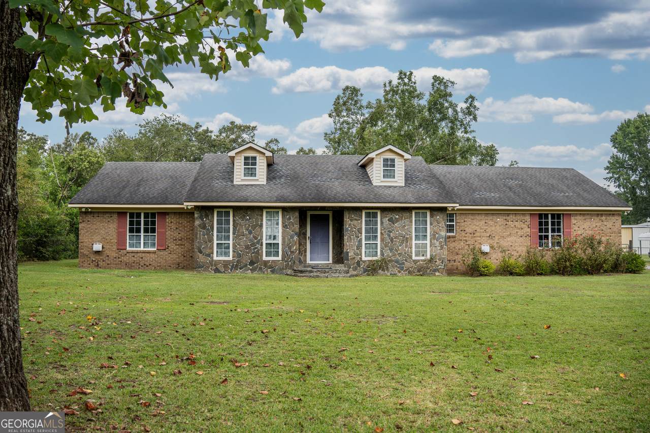 8165 Marcus Street - Photo 1