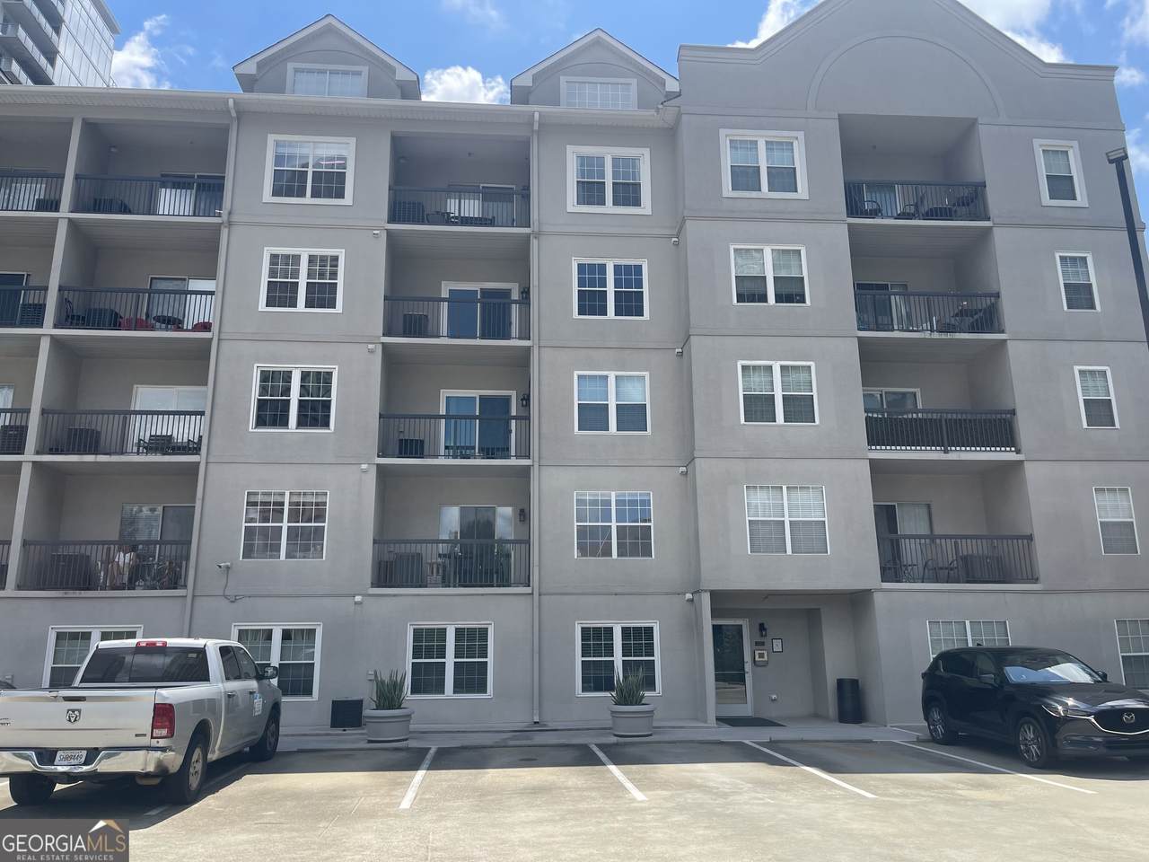 1075 Peachtree Walk - Photo 1