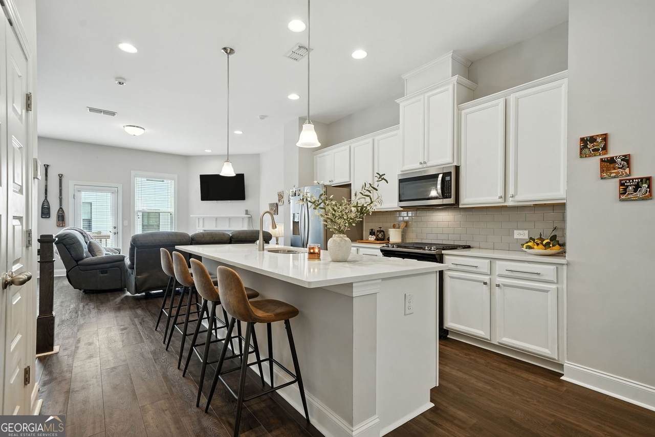 705 Bismark Road - Photo 1