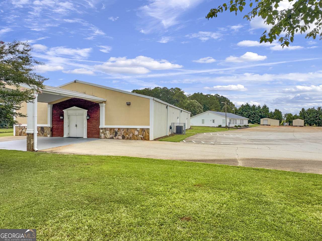 99 Ellis Trail - Photo 1