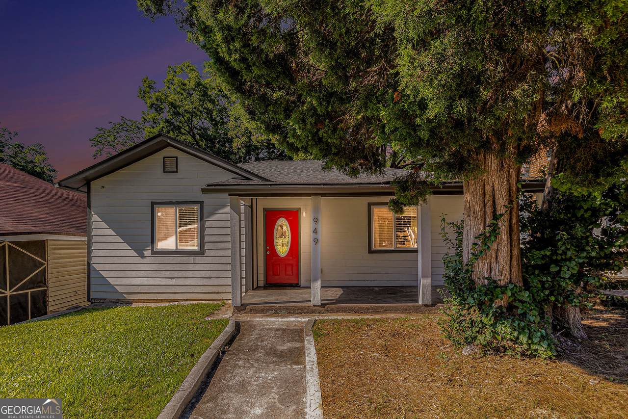 949 Ashby Grove - Photo 1