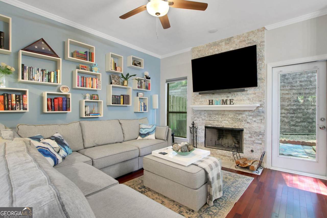 1929 Variations Drive - Photo 1