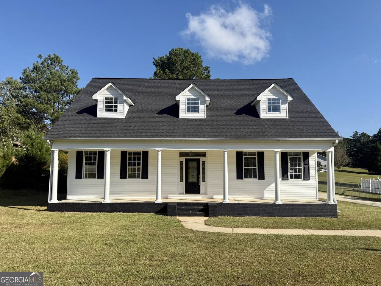 507 Cherry Avenue - Photo 1