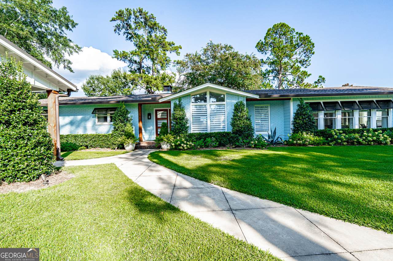 113 Island View Drive - Photo 1