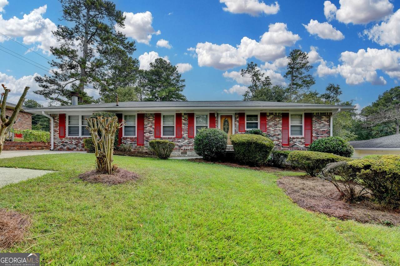 1522 Moncrief Circle - Photo 1