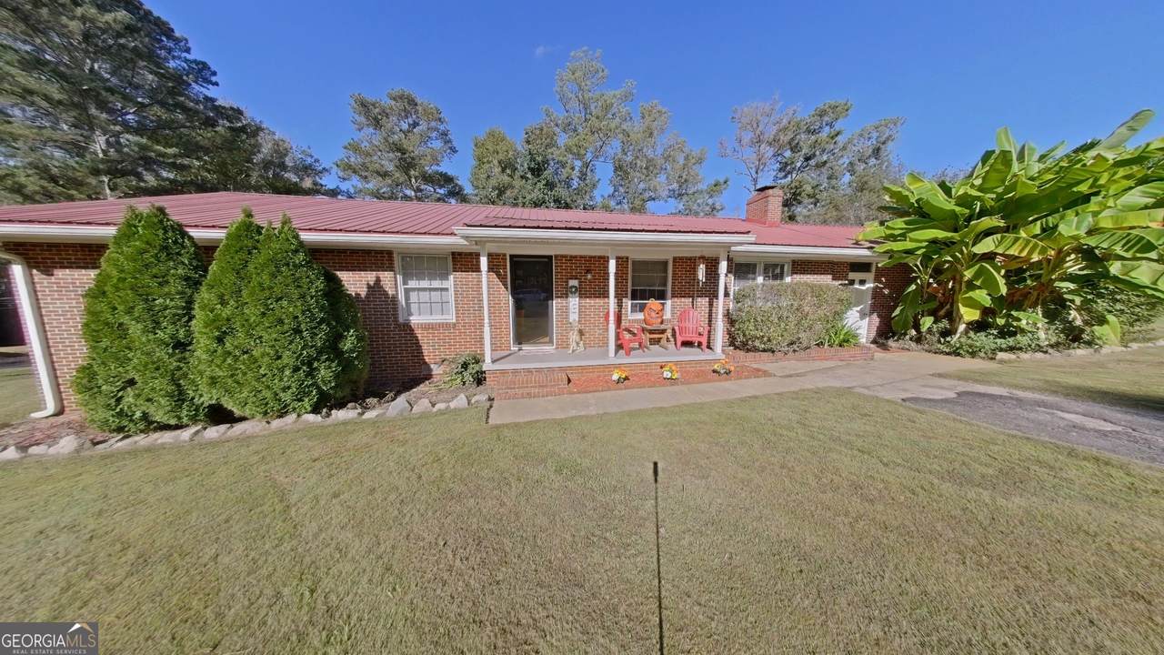 805 West Street - Photo 1