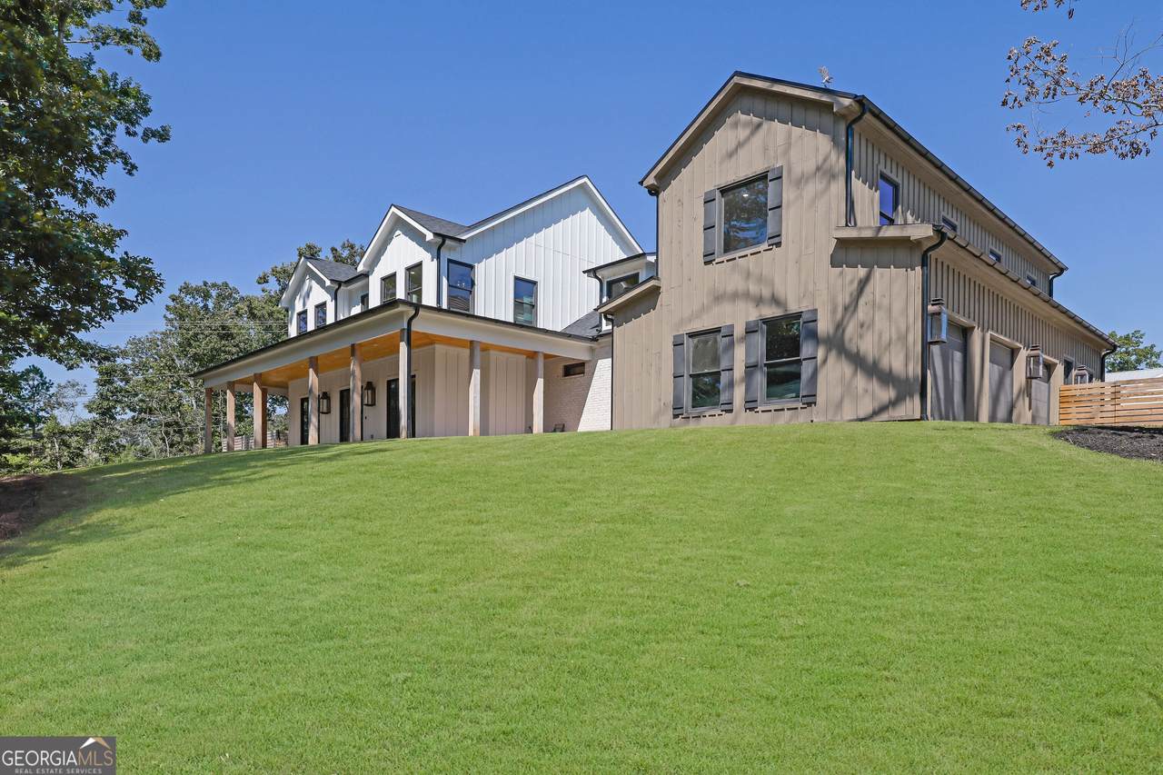 5525 Hubbard Town Road - Photo 1