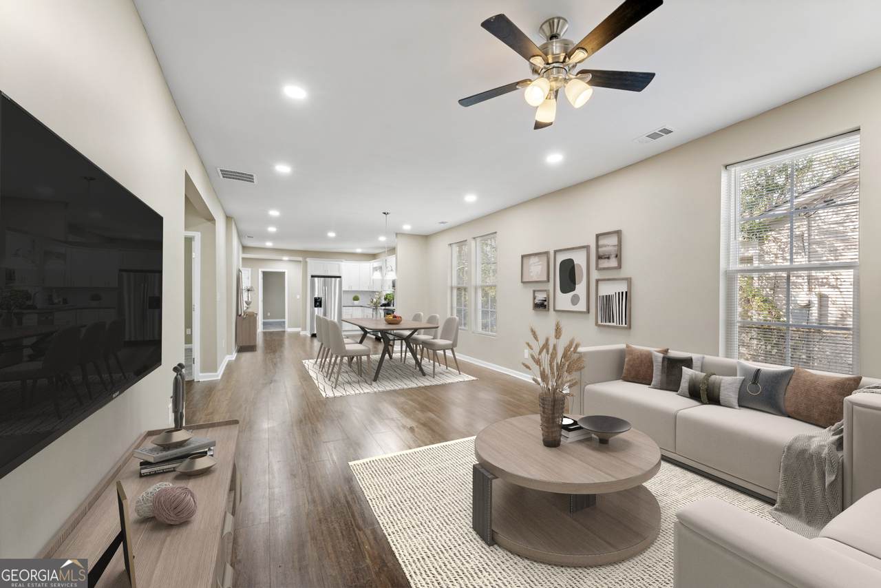 1106 Wright Street - Photo 1