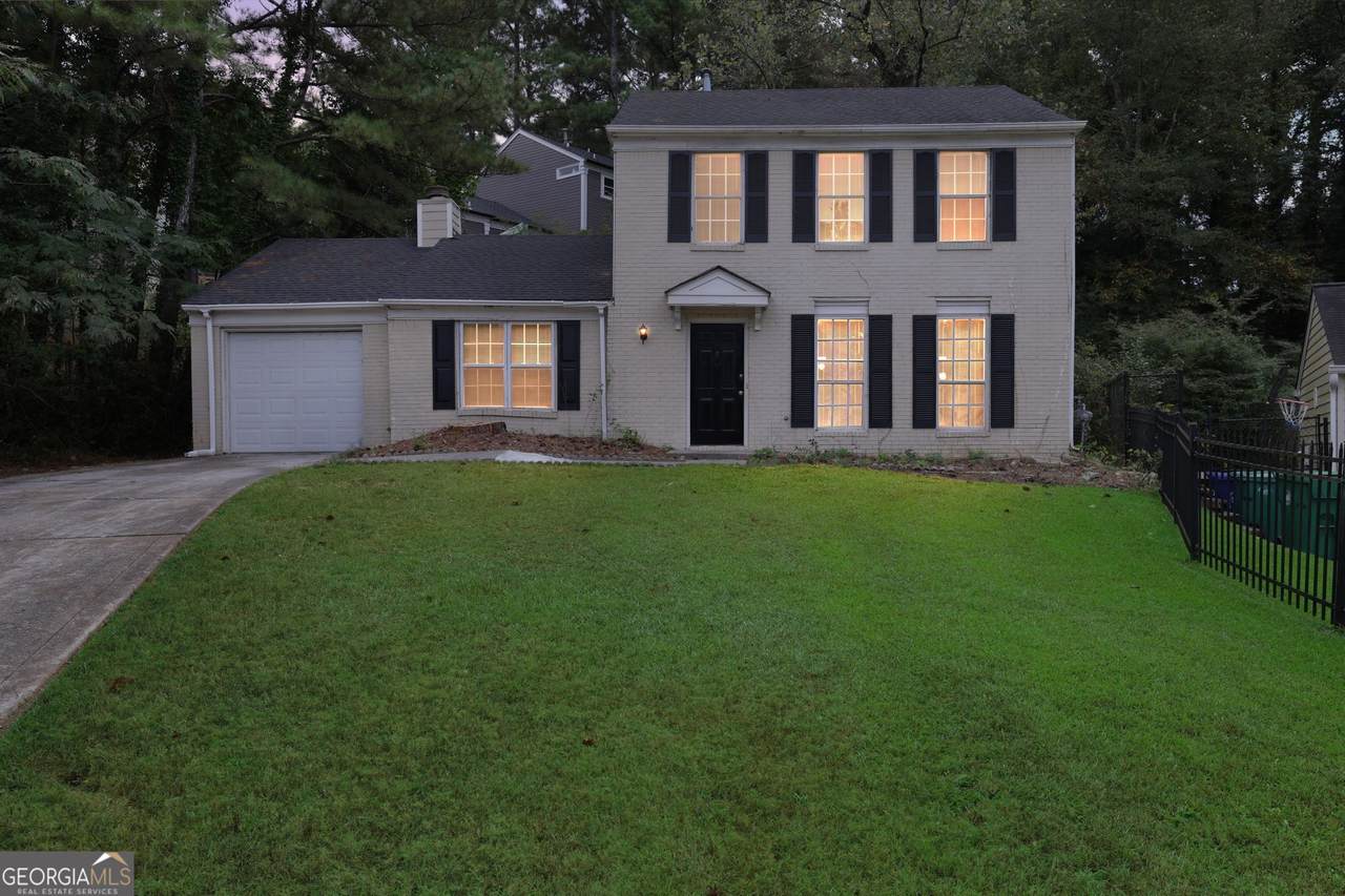 1312 Mill Lake Circle - Photo 1