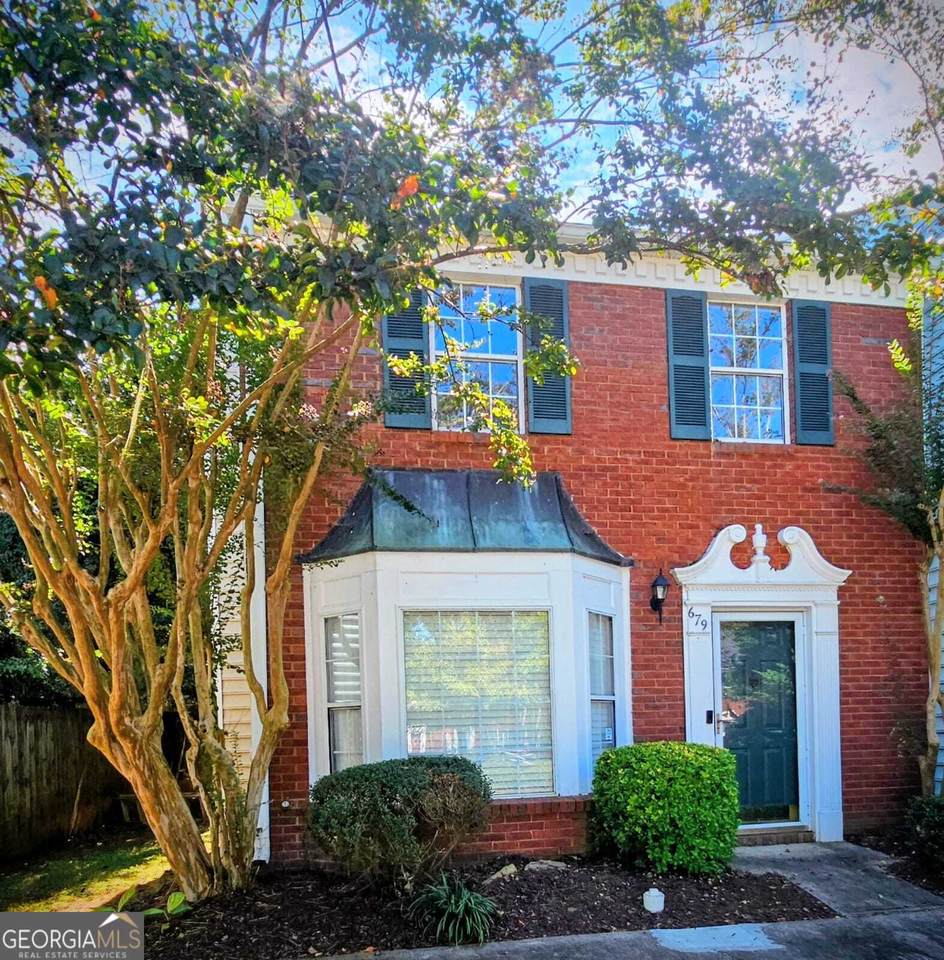 679 Anderson Walk - Photo 1