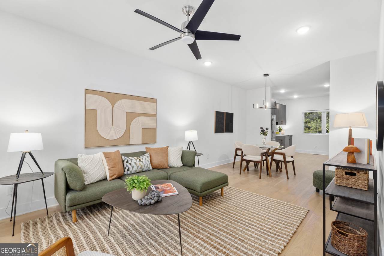 1438 Walker Place - Photo 1