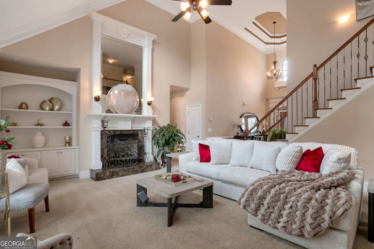 415 Oxmoore Lake Drive - Photo 1
