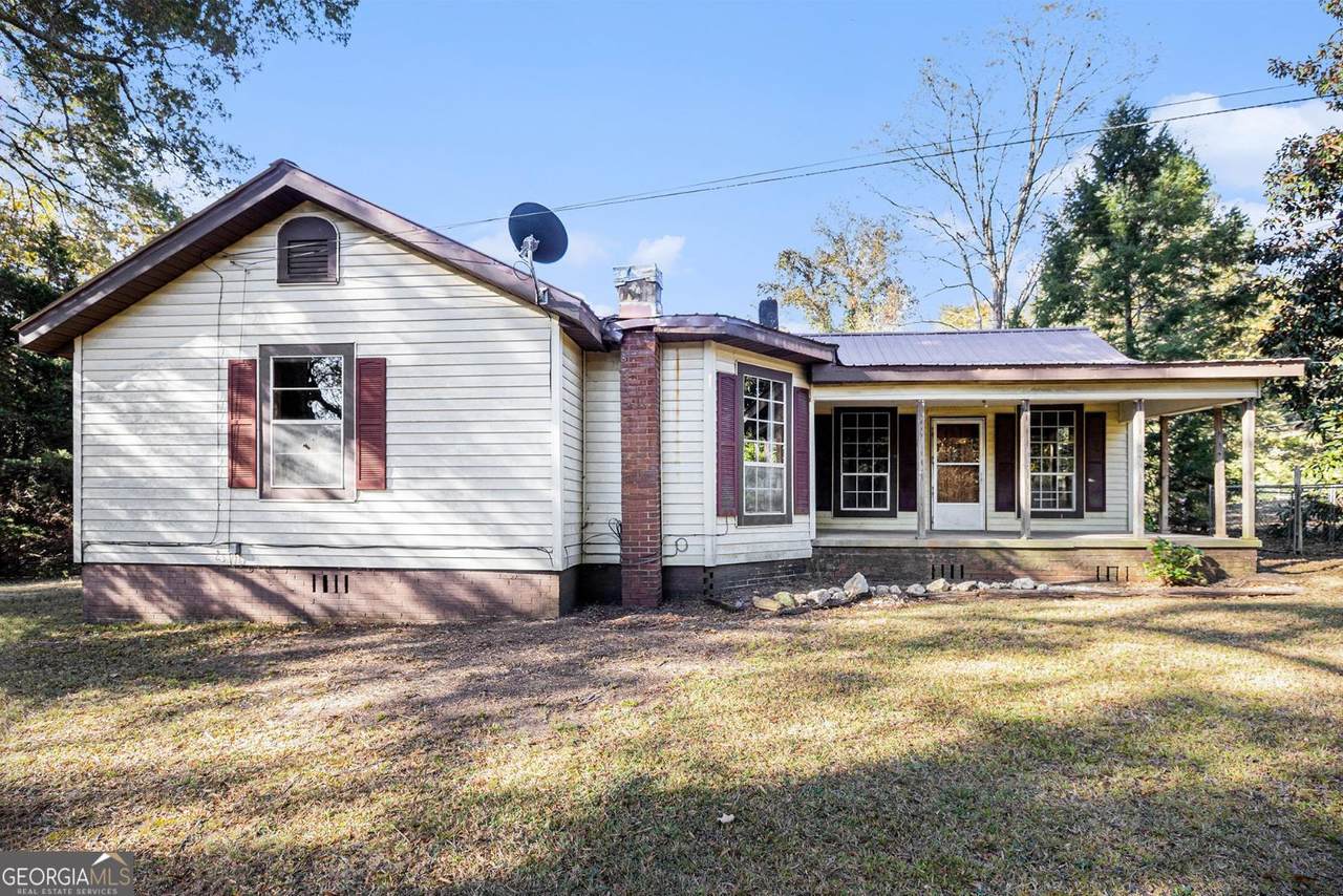 45 York Circle - Photo 1