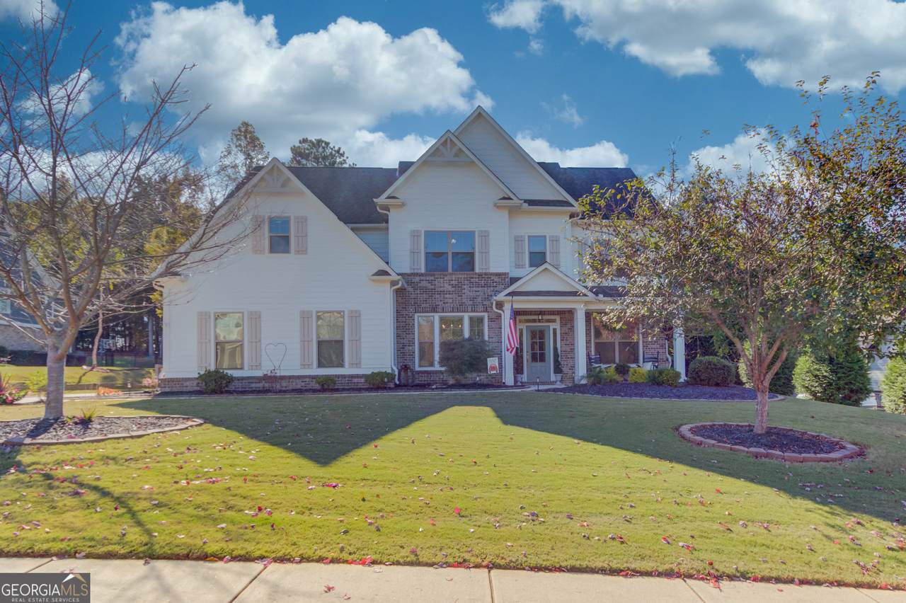 1211 Sterling Lake Drive - Photo 1