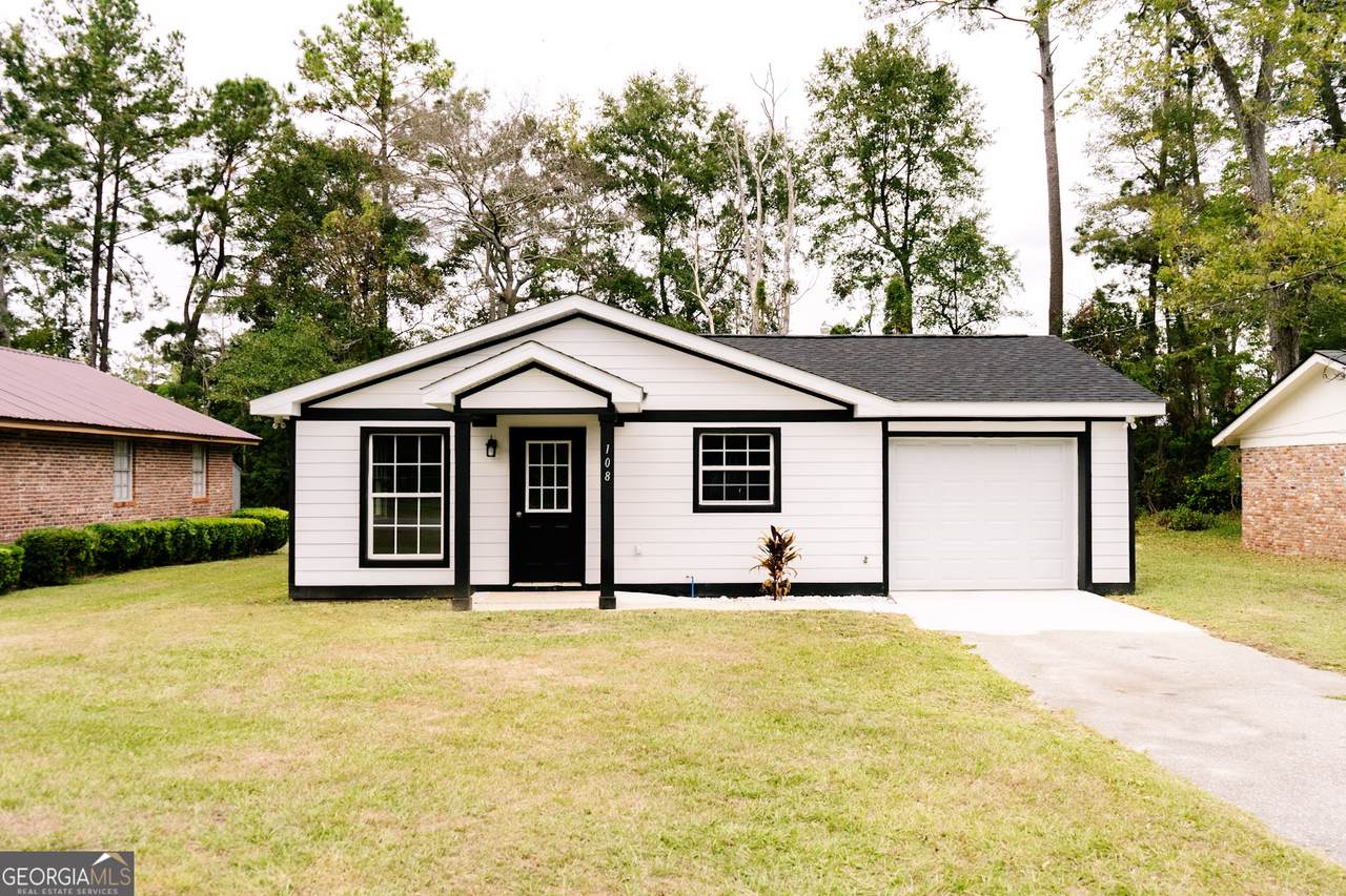 108 Crimson Circle - Photo 1