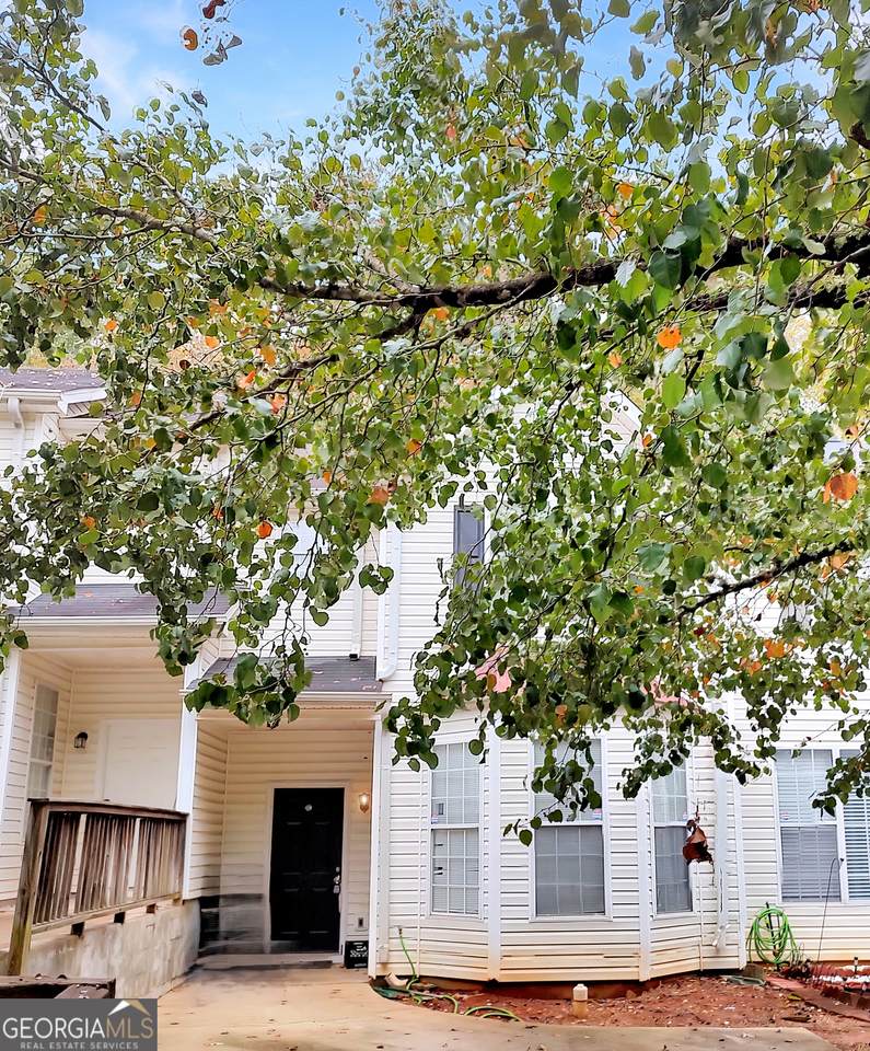 6710 Sunset Hills Boulevard - Photo 1