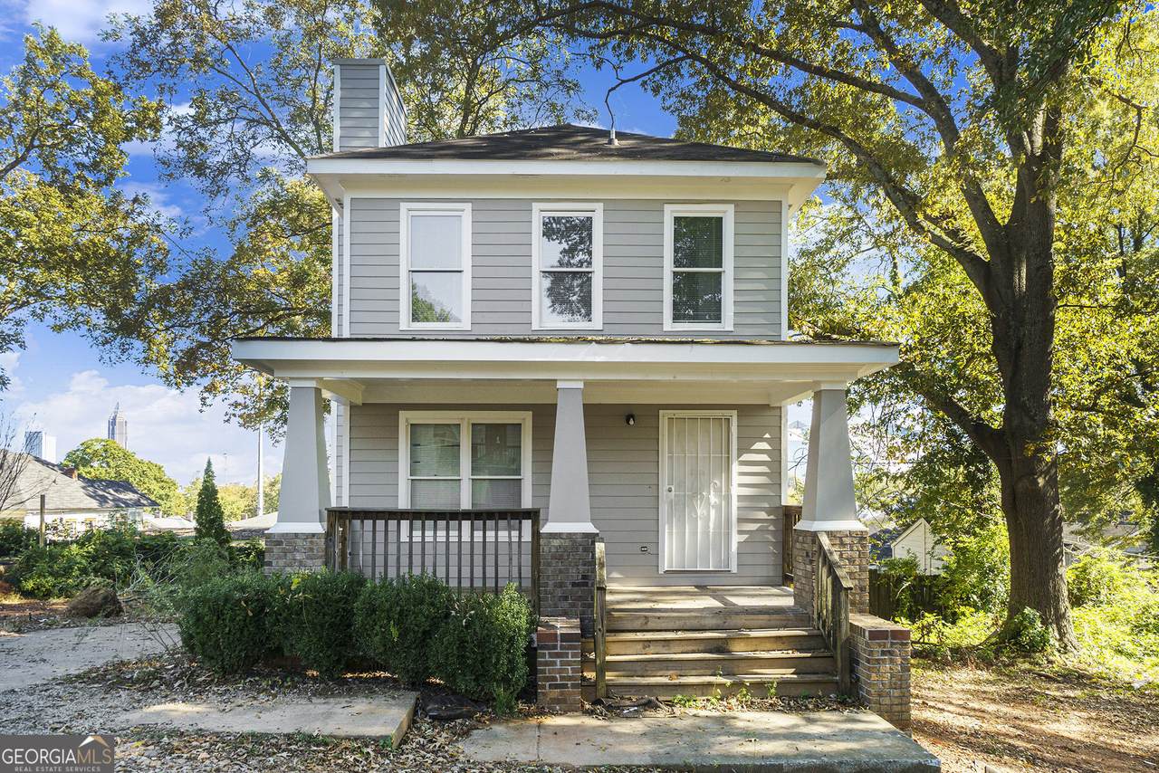 719 Magnolia Street - Photo 1