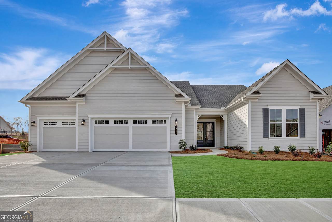 54 Club Cresswind Drive - Photo 1