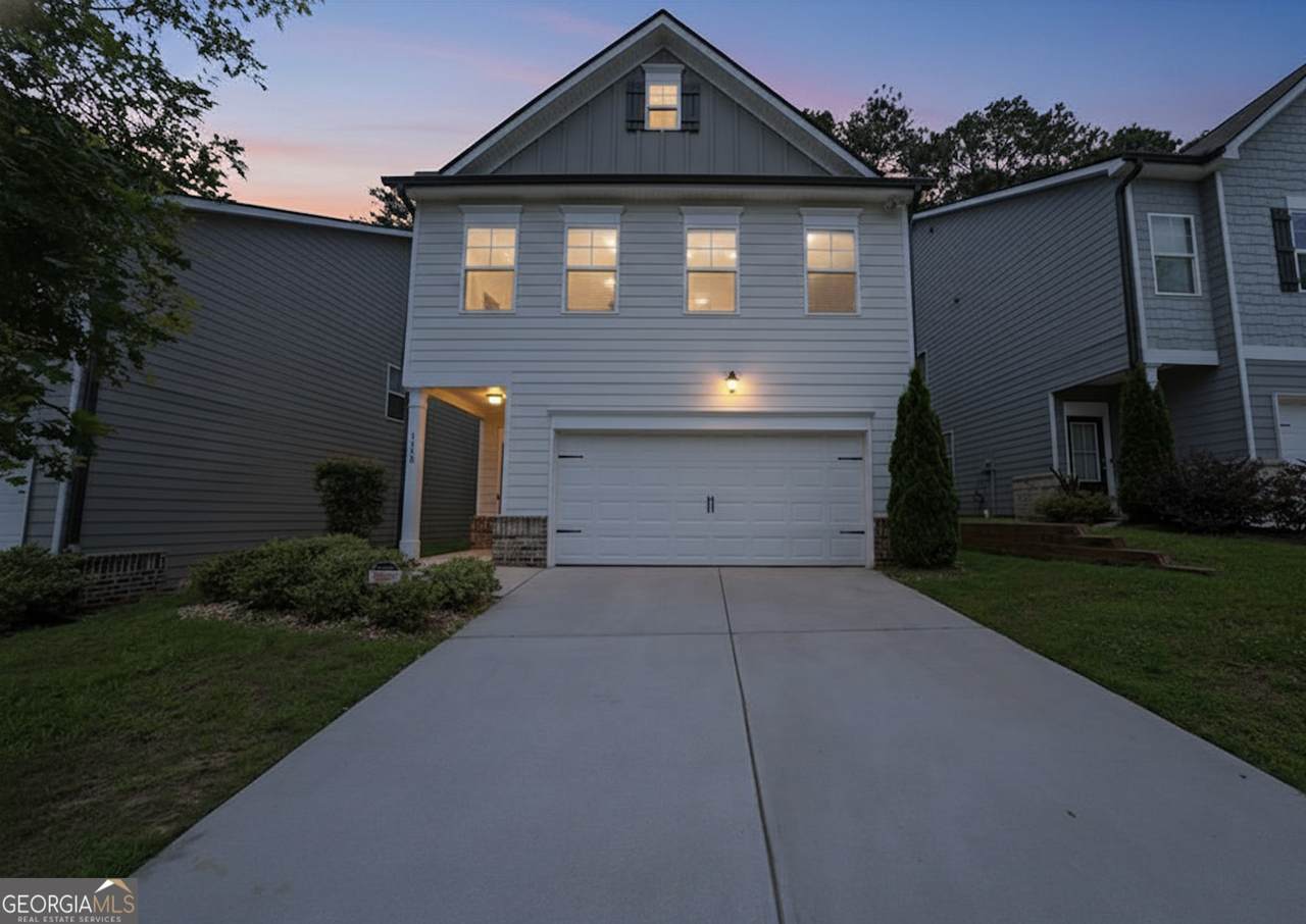 4450 Richmond Court - Photo 1