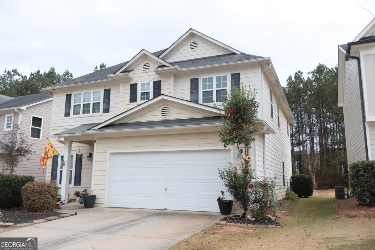 370 Parkmont Way - Photo 1