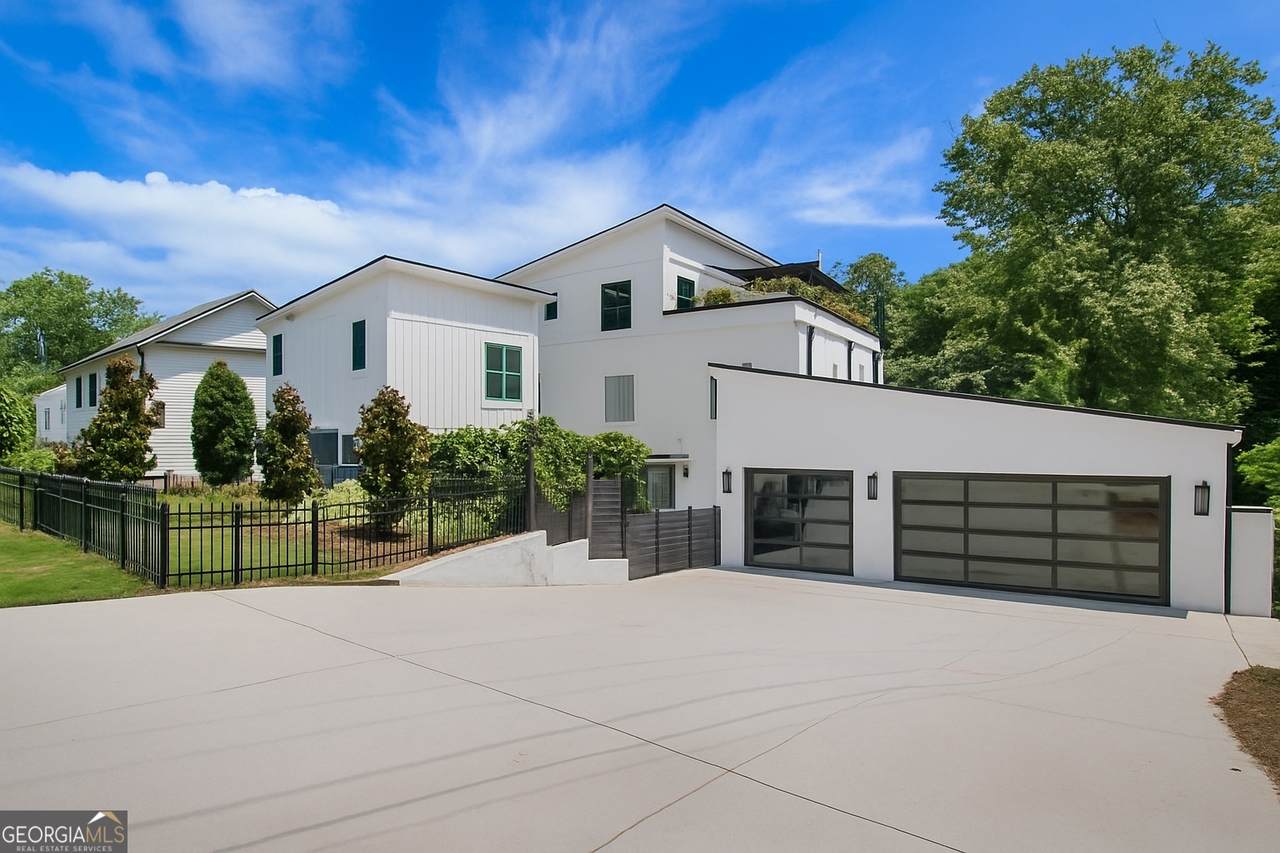 101 Henderson Street - Photo 1