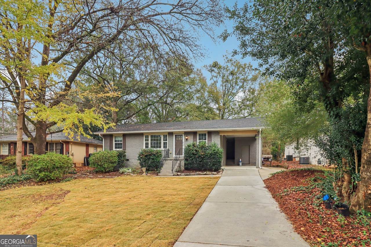 2445 Woodridge Drive - Photo 1