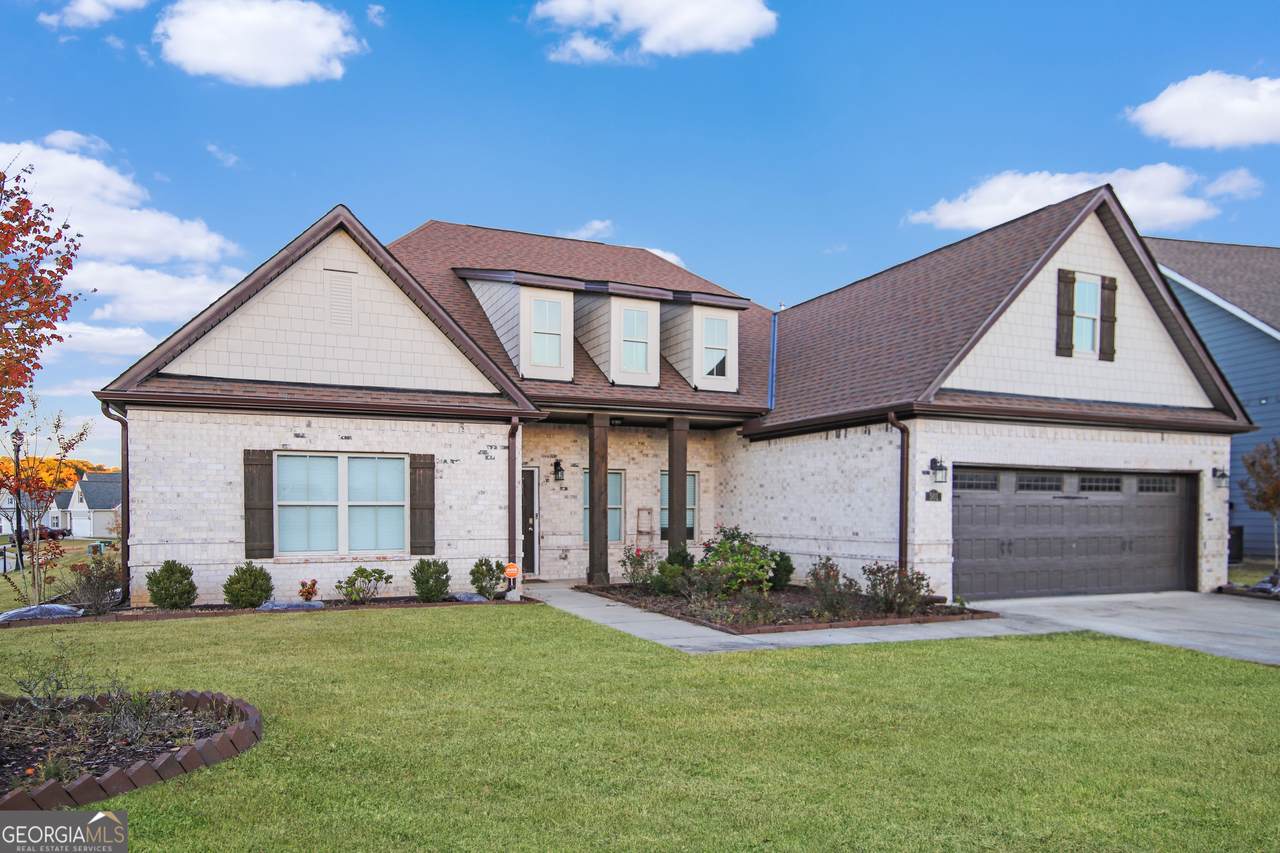 501 Lago Court - Photo 1