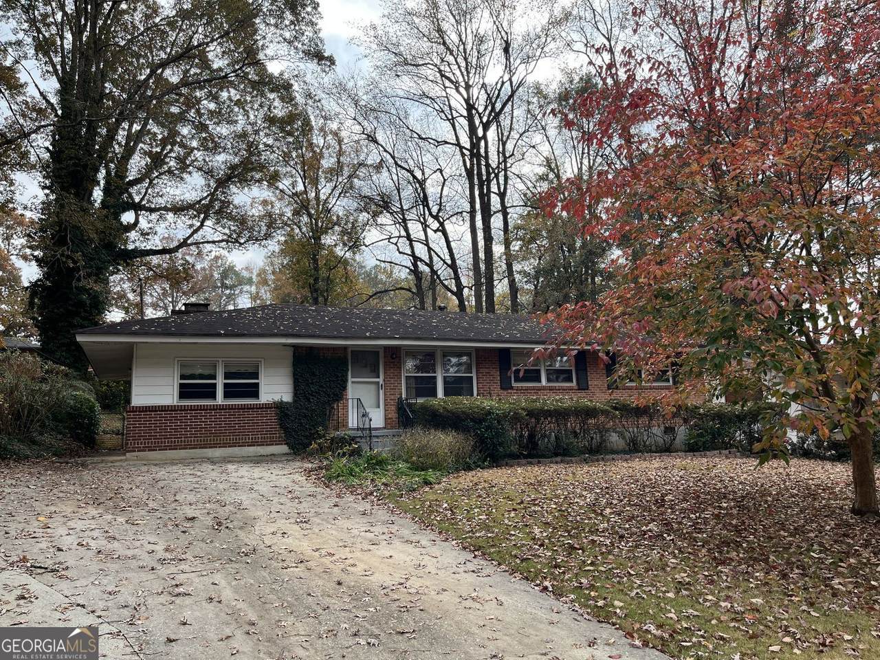 743 Brookwood Drive - Photo 1