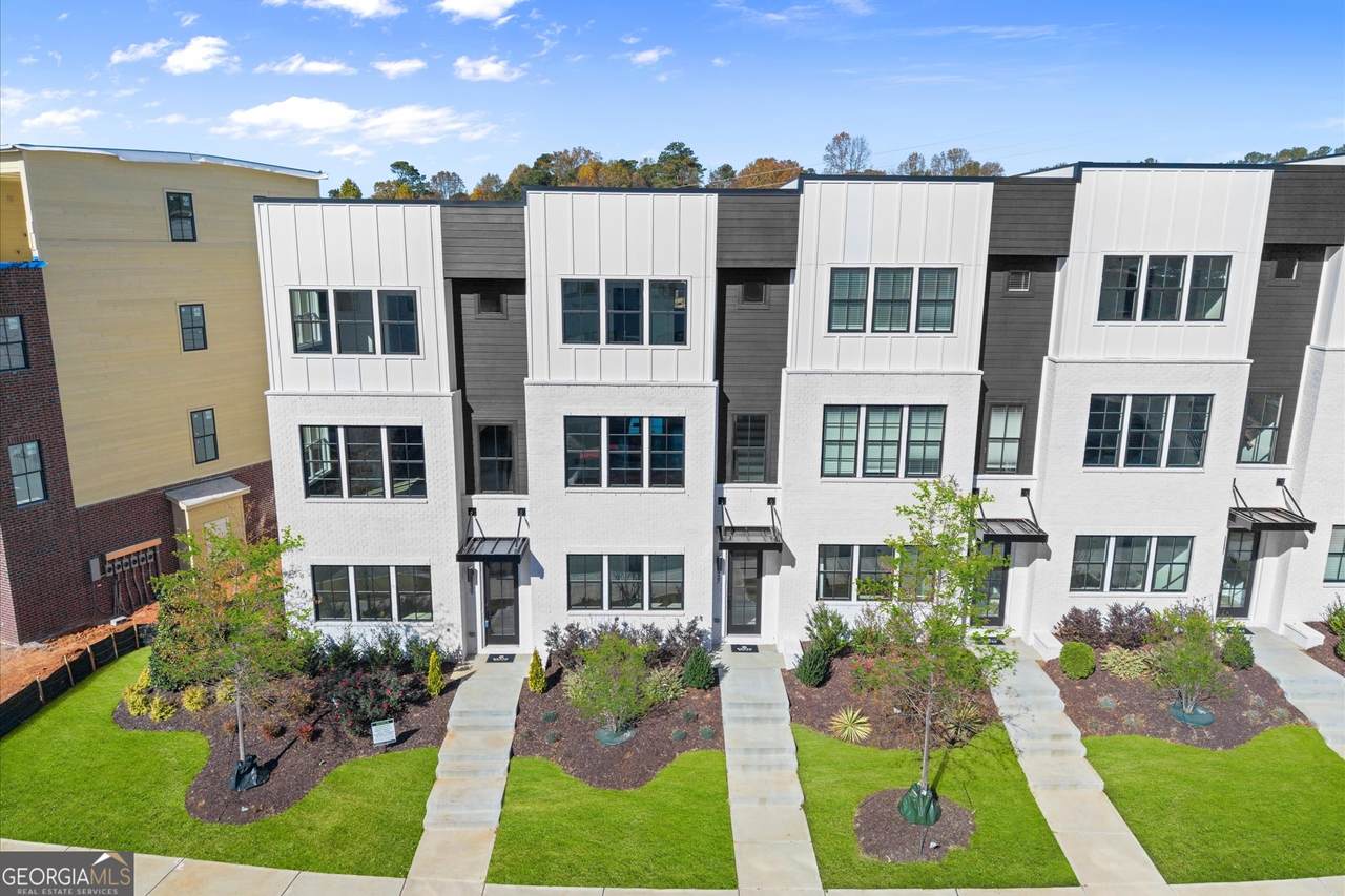 437 Mezzo Lane - Photo 1