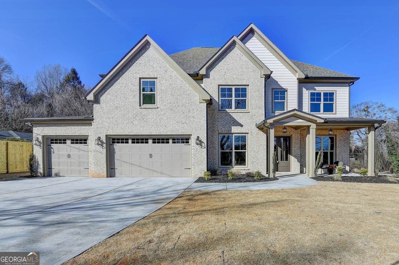 1215 Park Hill Drive - Photo 1