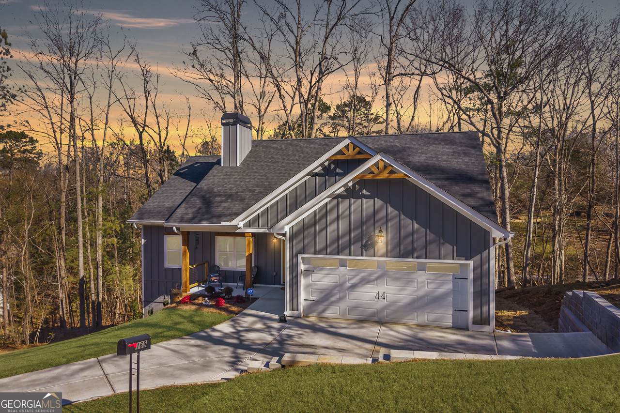 169 View Street - Photo 1